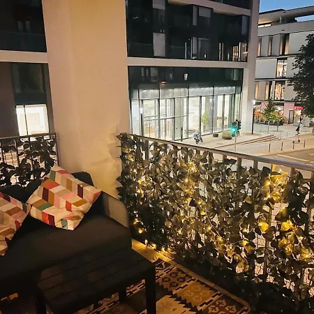 Luxurious High Rise Haven At Henninger Turm *